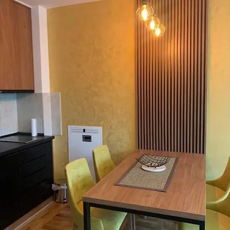 Apartament Kraljica *